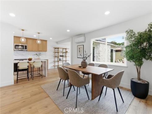 1433 W Saint Andrew , Santa Ana, CA
