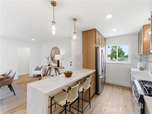 1433 W Saint Andrew , Santa Ana, CA