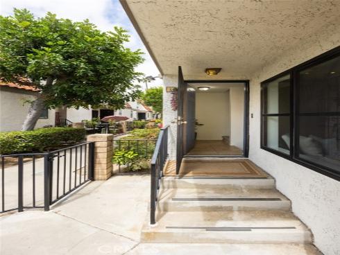 2206 N Broadway 27 , Santa Ana, CA