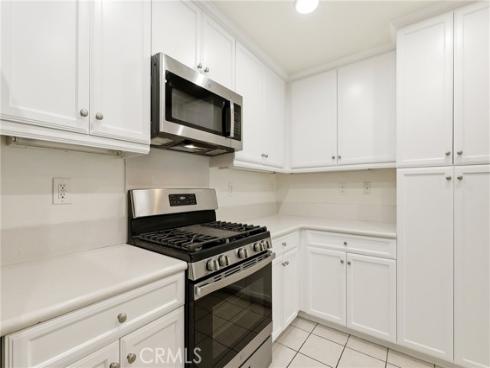 2925 W Edinger   Avenue, Santa Ana, CA