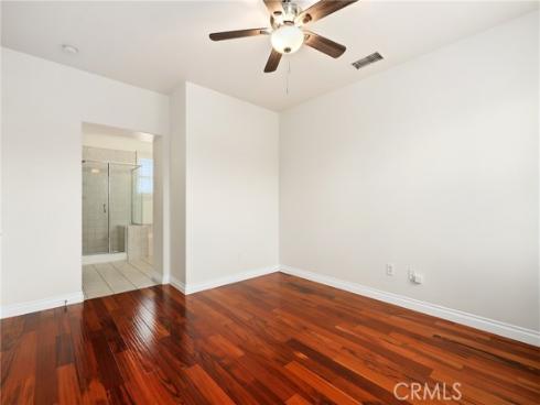 2925 W Edinger   Avenue, Santa Ana, CA