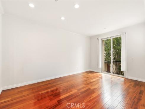 2925 W Edinger   Avenue, Santa Ana, CA