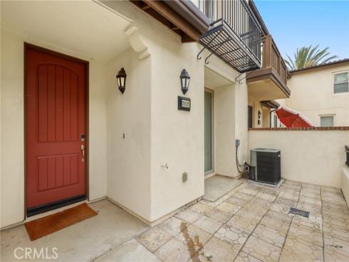 2925 W Edinger   Avenue, Santa Ana, CA