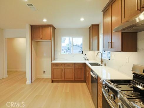 1802 W Martha , Santa Ana, CA