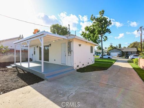 1802 W Martha , Santa Ana, CA