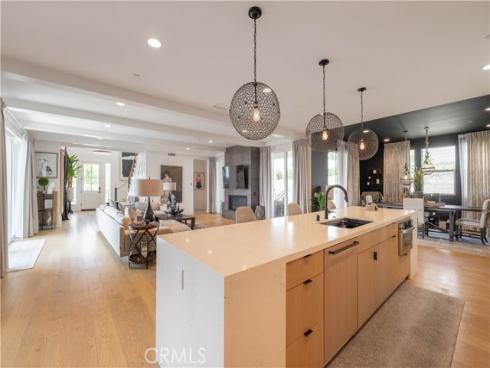 18806 Winnwood , Santa Ana, CA