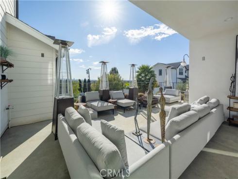 18806 Winnwood , Santa Ana, CA