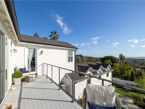 18806 Winnwood , Santa Ana, CA