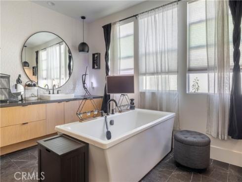 18806 Winnwood , Santa Ana, CA