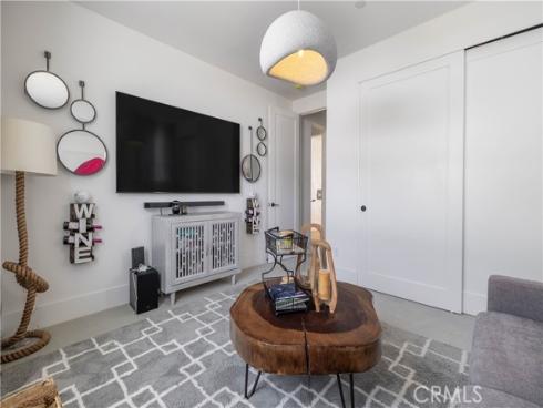 18806 Winnwood , Santa Ana, CA