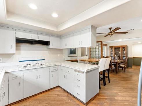 2646 Larchmont Avenue, Santa Ana, CA