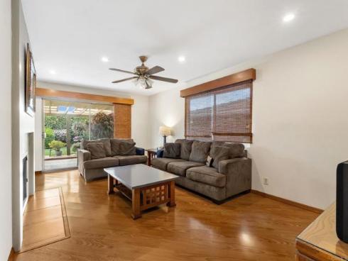 2646 Larchmont Avenue, Santa Ana, CA