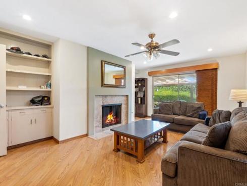 2646 Larchmont Avenue, Santa Ana, CA