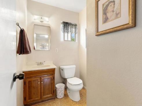 2646 Larchmont Avenue, Santa Ana, CA