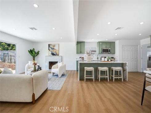 2414 S. Poplar