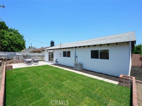 2414 S Poplar  , Santa Ana, CA