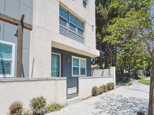1410 N. Harbor 1