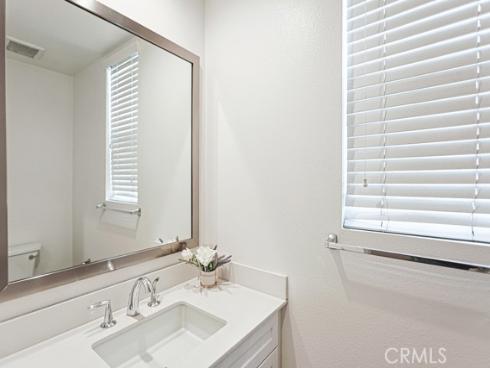 1410 N Harbor 1 , Santa Ana, CA