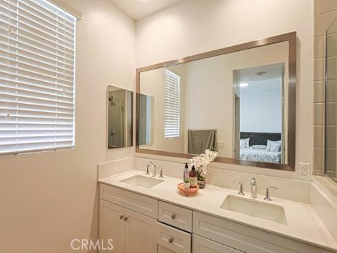 1410 N Harbor 1 , Santa Ana, CA