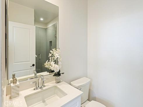 1410 N Harbor 1 , Santa Ana, CA