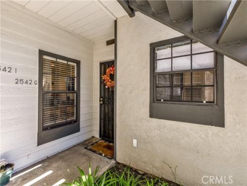 2542 W Macarthur  G  Boulevard, Santa Ana, CA