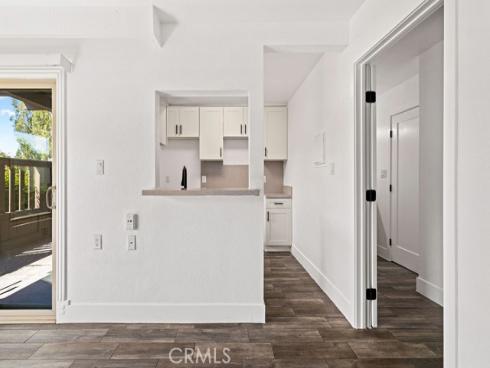 1345 Cabrillo Park , Santa Ana, CA