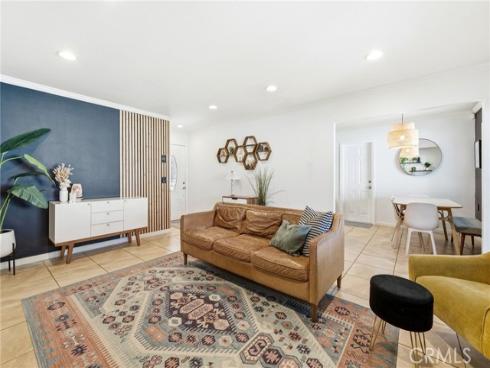 1317 S Marine , Santa Ana, CA