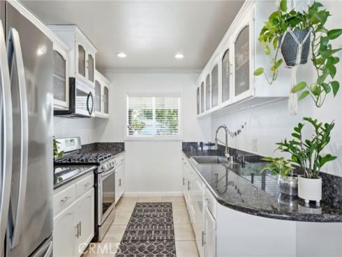 1317 S Marine , Santa Ana, CA