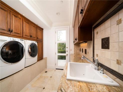 10472 Villa Del Cerro , Santa Ana, CA