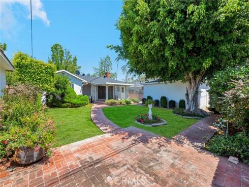 2506 N Spurgeon , Santa Ana, CA