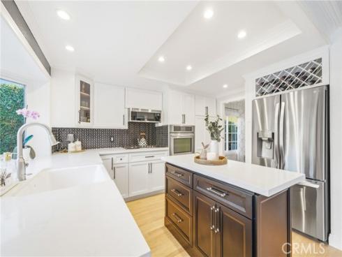 2809 S Diamond Street, Santa Ana, CA