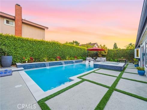 2809 S Diamond Street, Santa Ana, CA