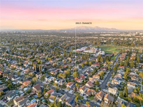 2809 S Diamond Street, Santa Ana, CA