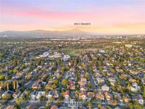 2809 S Diamond Street, Santa Ana, CA