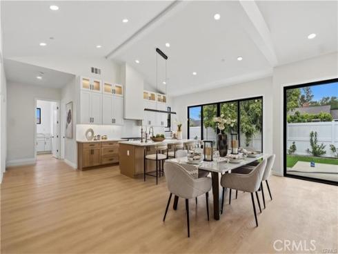 12621  Singing Wood   Drive, Santa Ana, CA