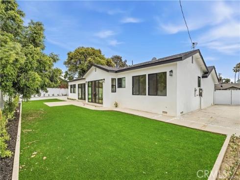 12621  Singing Wood   Drive, Santa Ana, CA