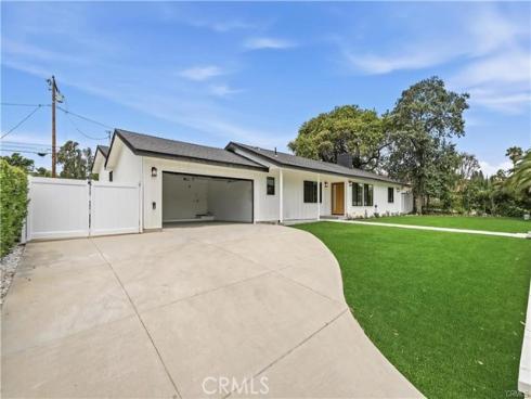 12621  Singing Wood   Drive, Santa Ana, CA