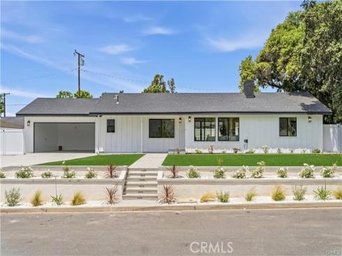 12621  Singing Wood   Drive, Santa Ana, CA