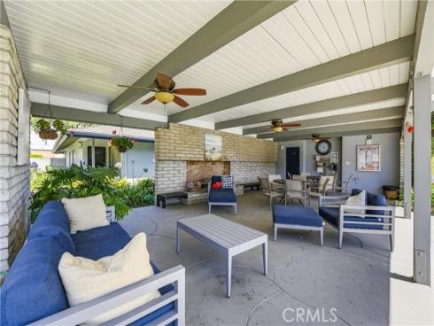 1107 West Memory Lane 8C , Santa Ana, CA