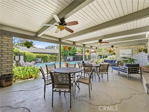 1107 West Memory Lane 8C , Santa Ana, CA