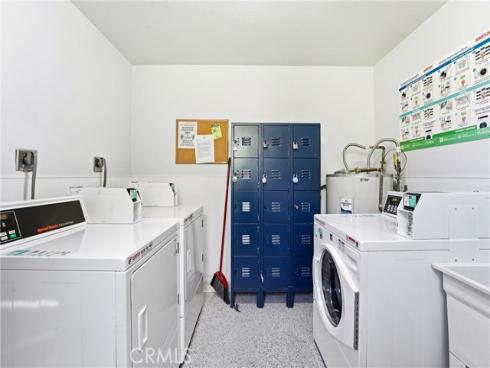 1107 West Memory Lane 8C , Santa Ana, CA