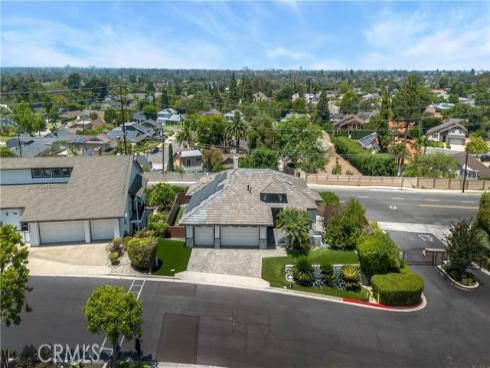 18772 Winnwood , Santa Ana, CA