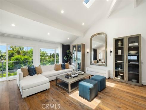 18772 Winnwood , Santa Ana, CA