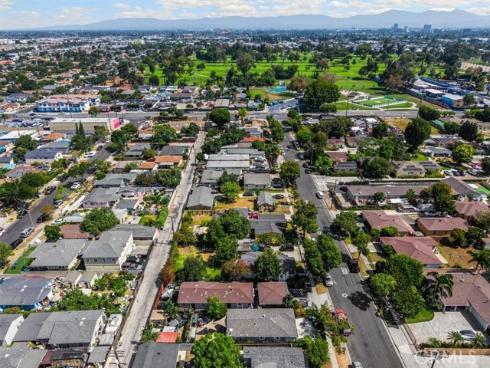 304 N Susan A and B , Santa Ana, CA