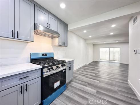1919 Sherry 46 Lane, Santa Ana, CA