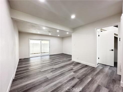 1919 Sherry 46 Lane, Santa Ana, CA