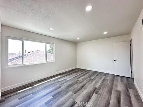 1919 Sherry 46 Lane, Santa Ana, CA