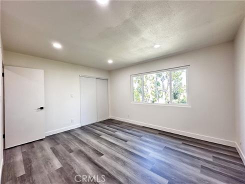1919 Sherry 46 Lane, Santa Ana, CA