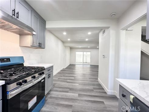1919 Sherry 46 Lane, Santa Ana, CA
