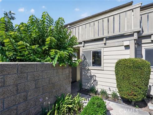 5130 W 1st E , Santa Ana, CA